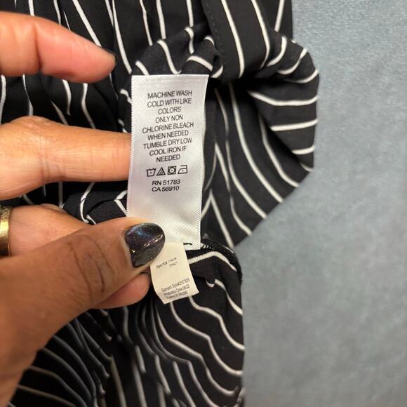 Maurices XL Black White Striped Roll Sleeve Blouse Tunic Top Business Office - Picture 7 of 9